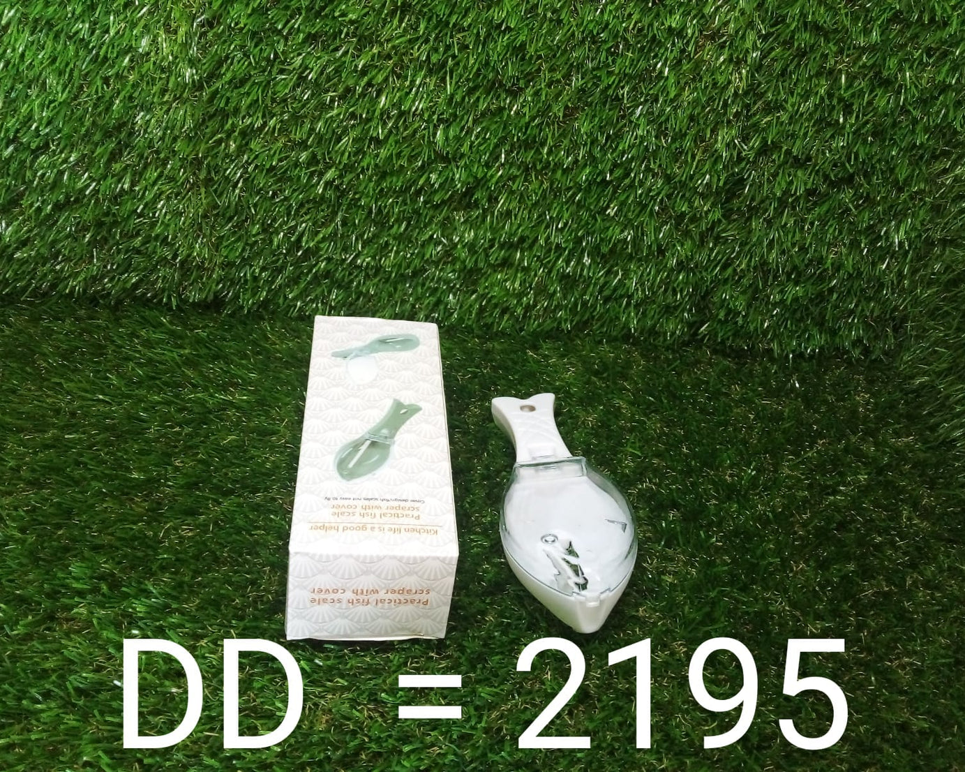 Heavy-duty fish scale scraper and skin peeler for home cooks.