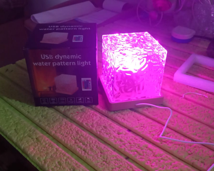 Dynamic Rotating Water Ripple Night Lamp With Remote