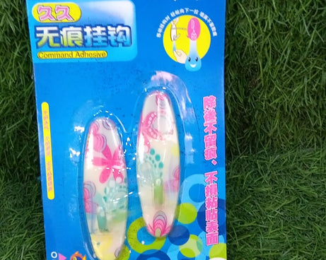 Wall hooks without nails, heavy-duty plastic