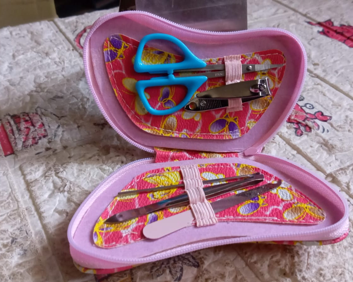 5 IN 1 Stainless Steel Professional Manicure Set, Nail Cutter For Women, Nail Scissors, Luxury Grooming Kit