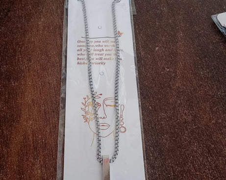 Stainless Steel Plain Stick Shape Locket With Chain (1 Pc)