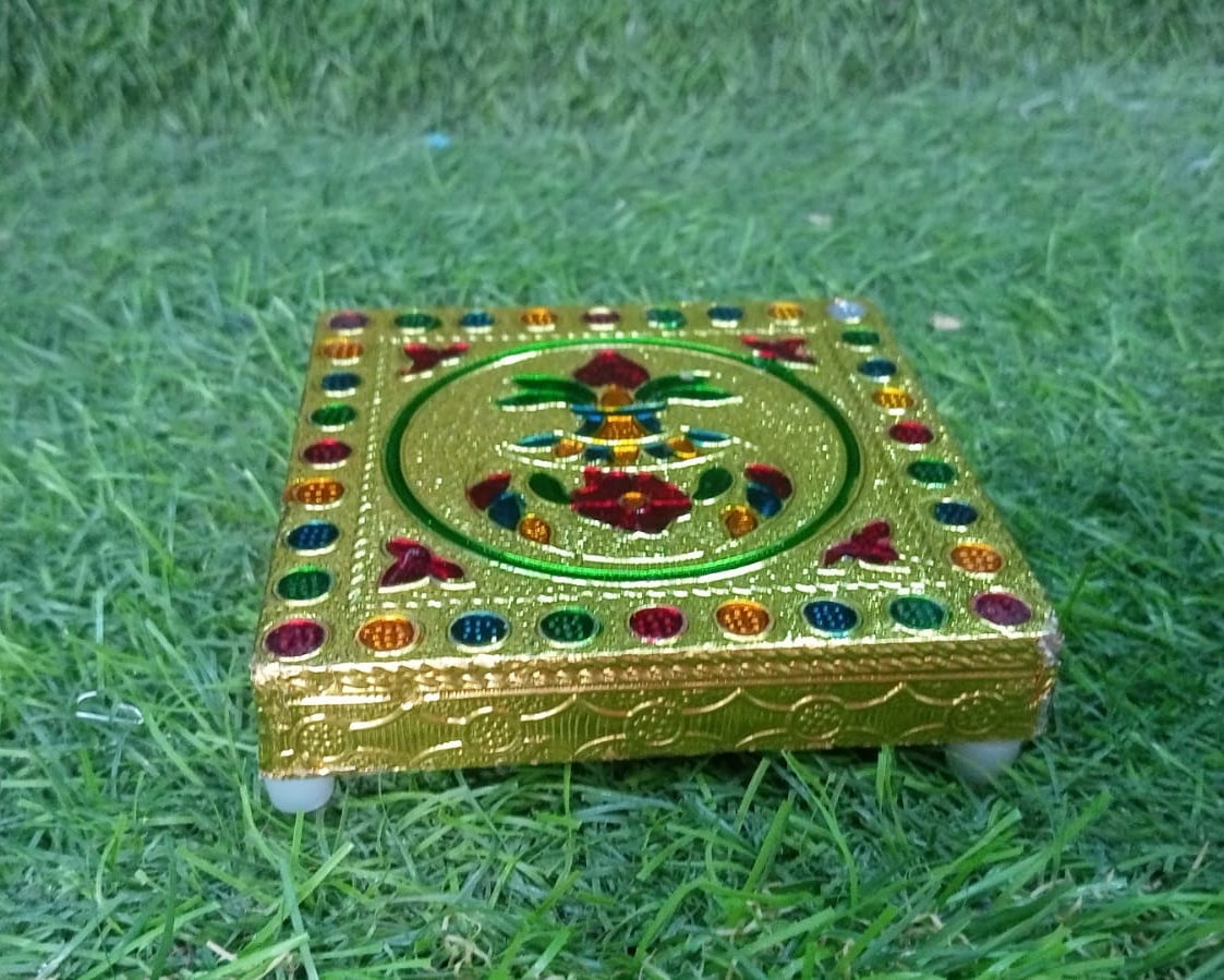 Designer wooden bajot with unique craftsmanship for elegant home use