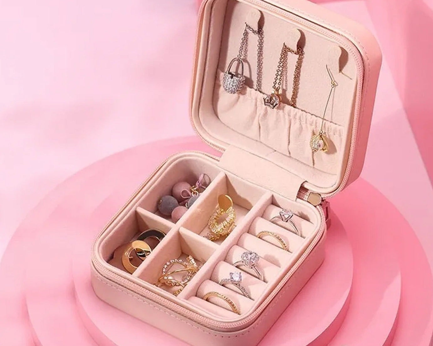 Jewellery Box for Women, Mini Portable Jewelry Box Organiser,PU Leather Jewlerrying Display Holder, Small Travel Jewellery Box for Girls, Women, Mother, Daughte, Travel Ring, Pendant, Earring, Necklace Storage Case
