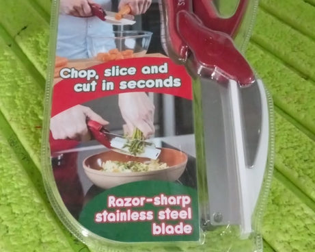 2 in 1 Kitchen Knife Scissor with Spring Locking Hinge and Chopping Board (1 Pc / With Card Packing)