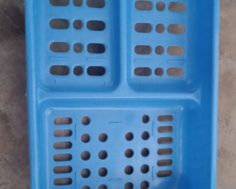 Multifunctional soap keeping case, designed for bathroom convenience.