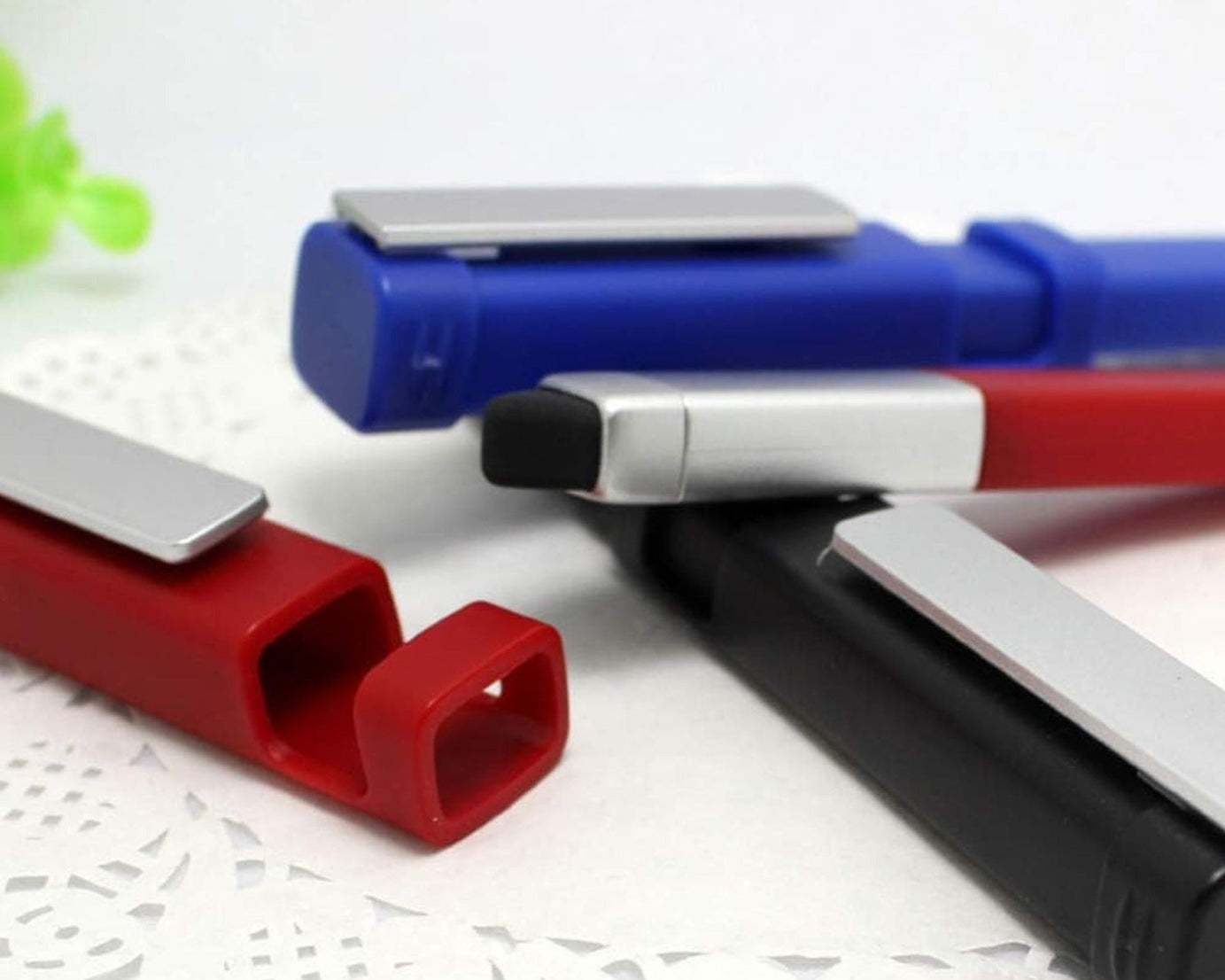 Pen-Shaped Phone Holder with Screwdriver Sets, Multi-Function Pen 4 in 1 Tech Tool Pen, Portable Phone Tools with Capacitive Stylus Ball Point Pen Mobile