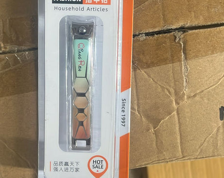 Stainless Steel Folding Portable Large Nail Clippers with Nail File (1 Pc)