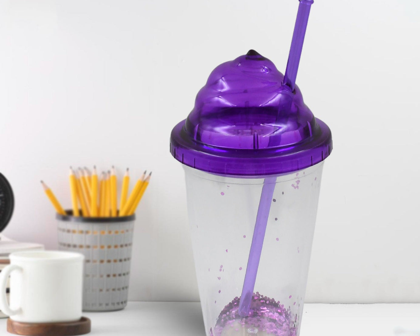 High Quality Plastic Creative Cold Drink Cup / Tumble, Reusable Tea Coffee Tumbler with Lid and Straw, Double Wall Plastic Drinking Sport Bottle, Travel Tumbler (1 Pc / Mix Color)